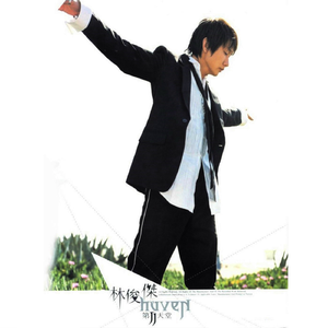 大屁股淫荡老婆喜欢穿丁字裤操逼
